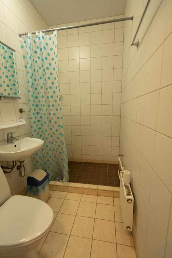 Aiakeskuse Hostel Rakvere Exterior foto